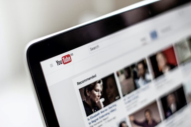 6 Reasons You Should Use YouTube for Your Business